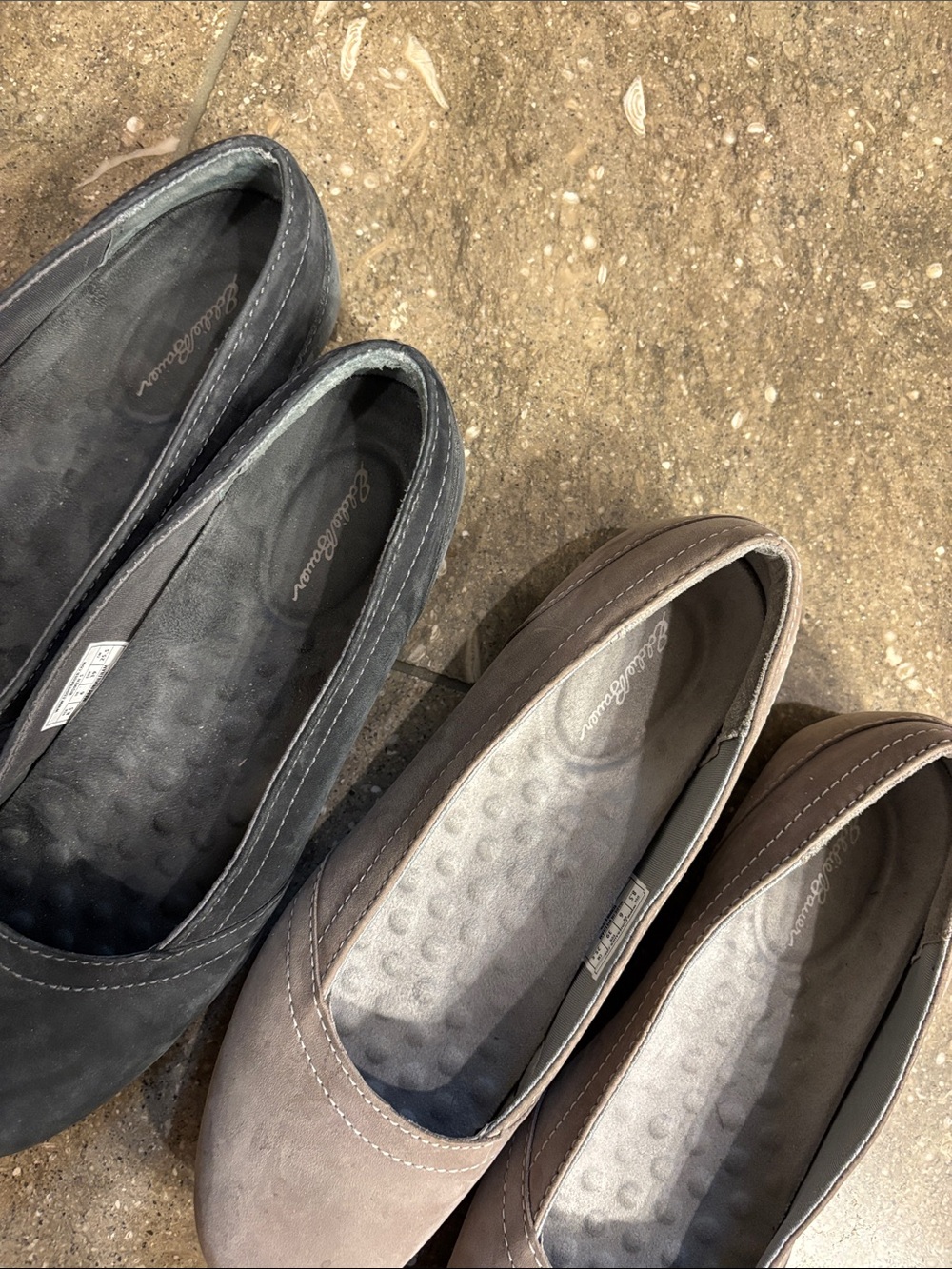 Bundle of 2 Eddie Bauer ballet flats, 8.5, gray and black - Picture 12 of 12